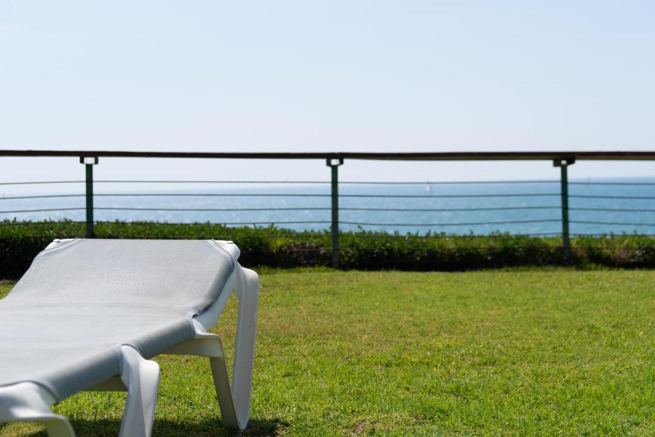 Sea View Stylish 1Br With Balcony By Beachfront Stay Herzelia Exterior foto